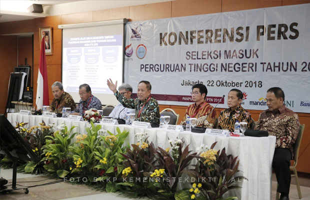 Konferensi pers Seleksi Masuk PTN 2019. (foto: Ristekdikti)