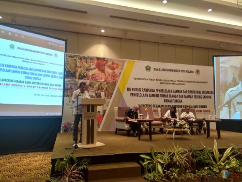 Kepala Dinas Lingkungan Hidup Kota Malang, Agoes Edy Putranto saat memberikan sambutan (Hendra Saputra)