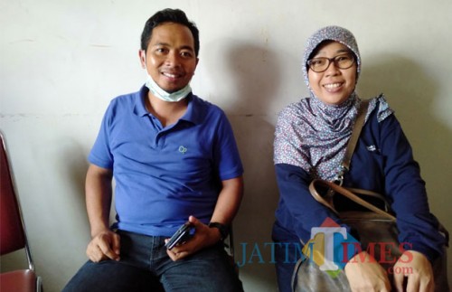Kasat Reskrim Polres Tulungagung AKP Mustijat Priyambodo dan dr Tutik Purwanti. (foto : Joko Pramono/Jatim Times)