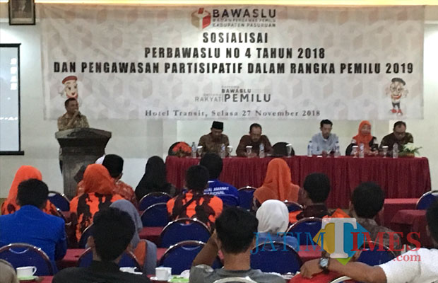 Sosialisasi pengawasan pemilu.