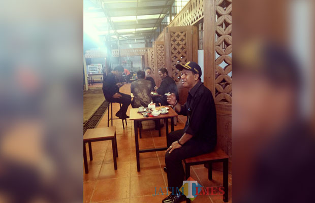 Suasana bangunan kios di Pasar Induk inilah nantinya akan ditargetkan menjadi sentra kuliner di Kota Banyuwangi.