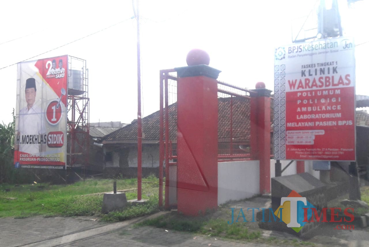 Banner caleg Partai Gerindra di kawasan terlarang.