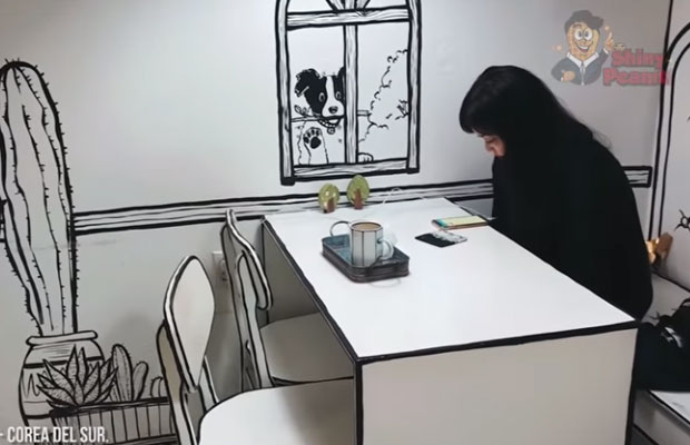 Screenshot Video (youtube : The Shiny Peanut)