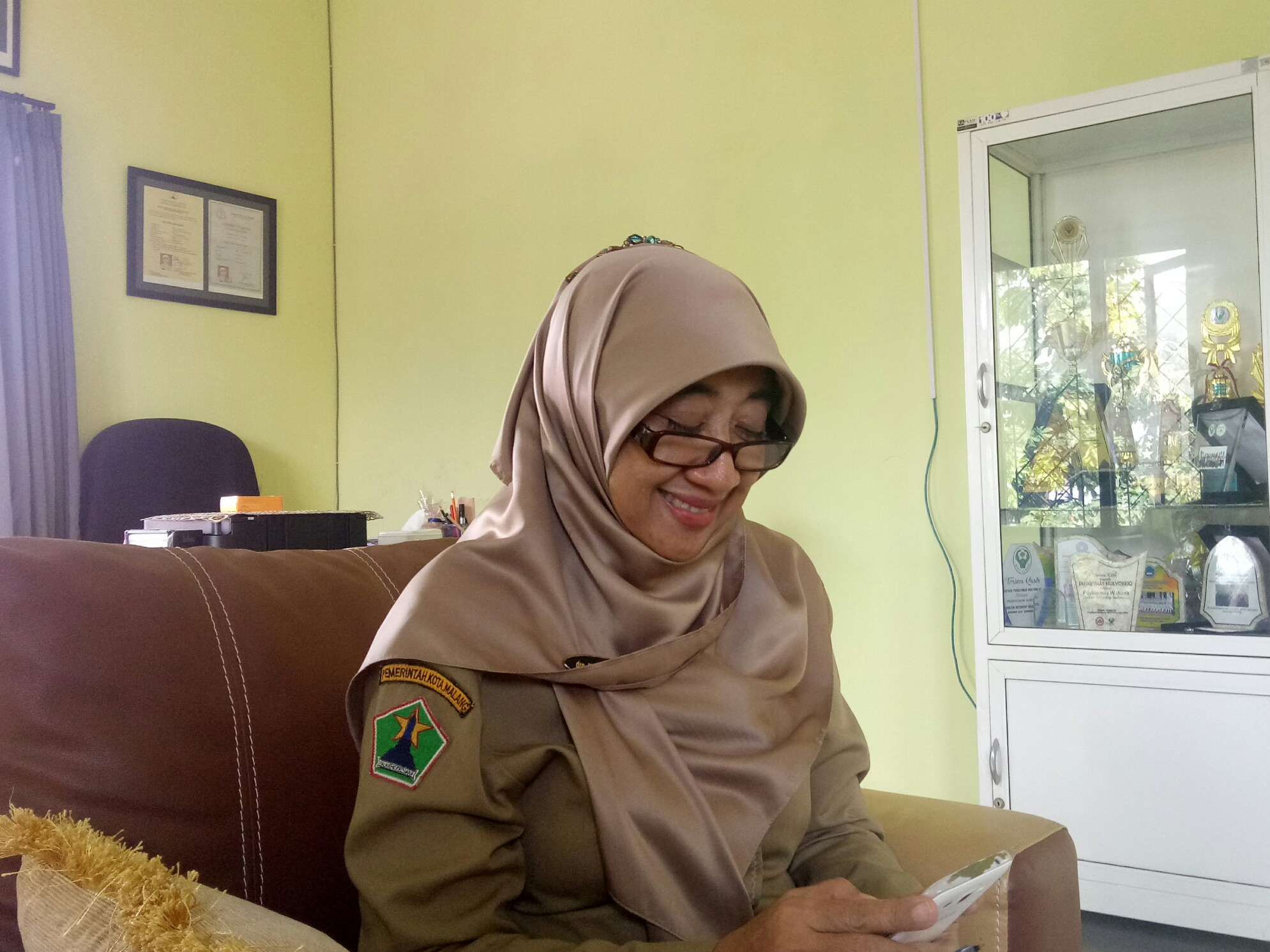 Caption: Kepala Puskesmas Mulyorejo drg. Indra Ratnasari