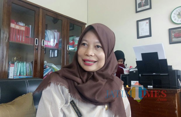 Kepala Puskesmas Cisadea Kustiningtyas SKL. (foto: Imarotul Izzah/Malang Times)