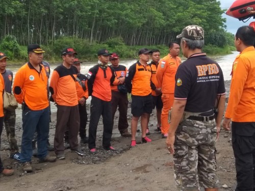 Tim pencari sedang di briefing sebelum mencari Dodo beberapa waktu lalu (istimewa)