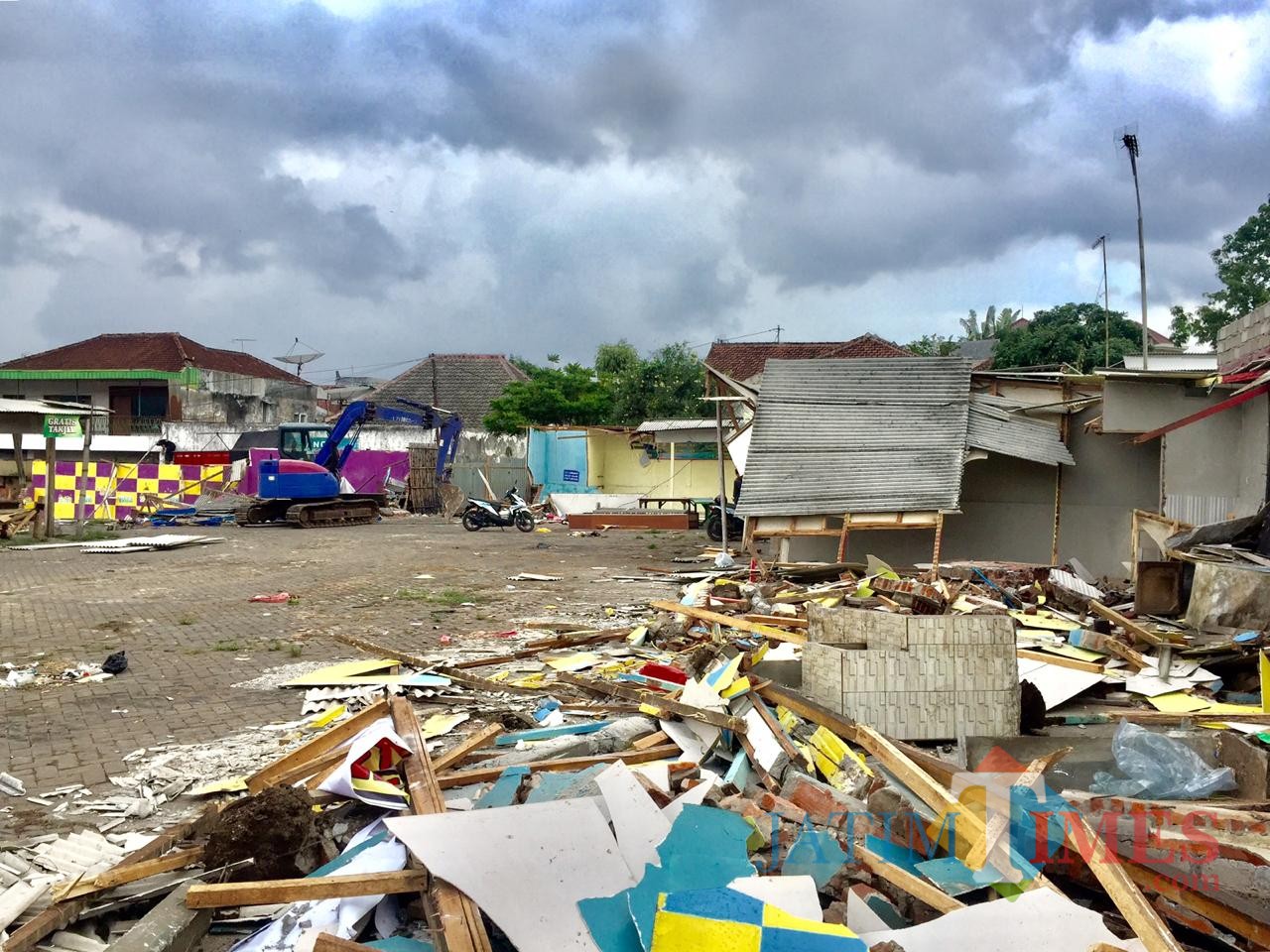 Kondisi pasca eksekusi lahan Jalan Sudiro, Kelurahan Sisir, Kecamatan Batu, Kota Batu, Kamis (6/12/2018). (Foto: Irsya Richa/MalangTIMES)