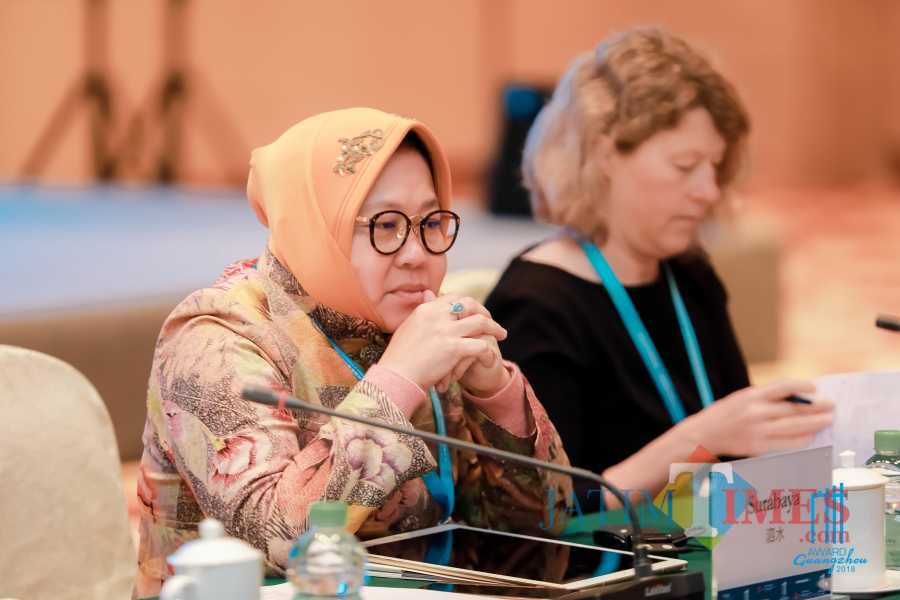 Wali Kota Risma saat paparan di depan 400 juri ajang The Ghuangzhou Award