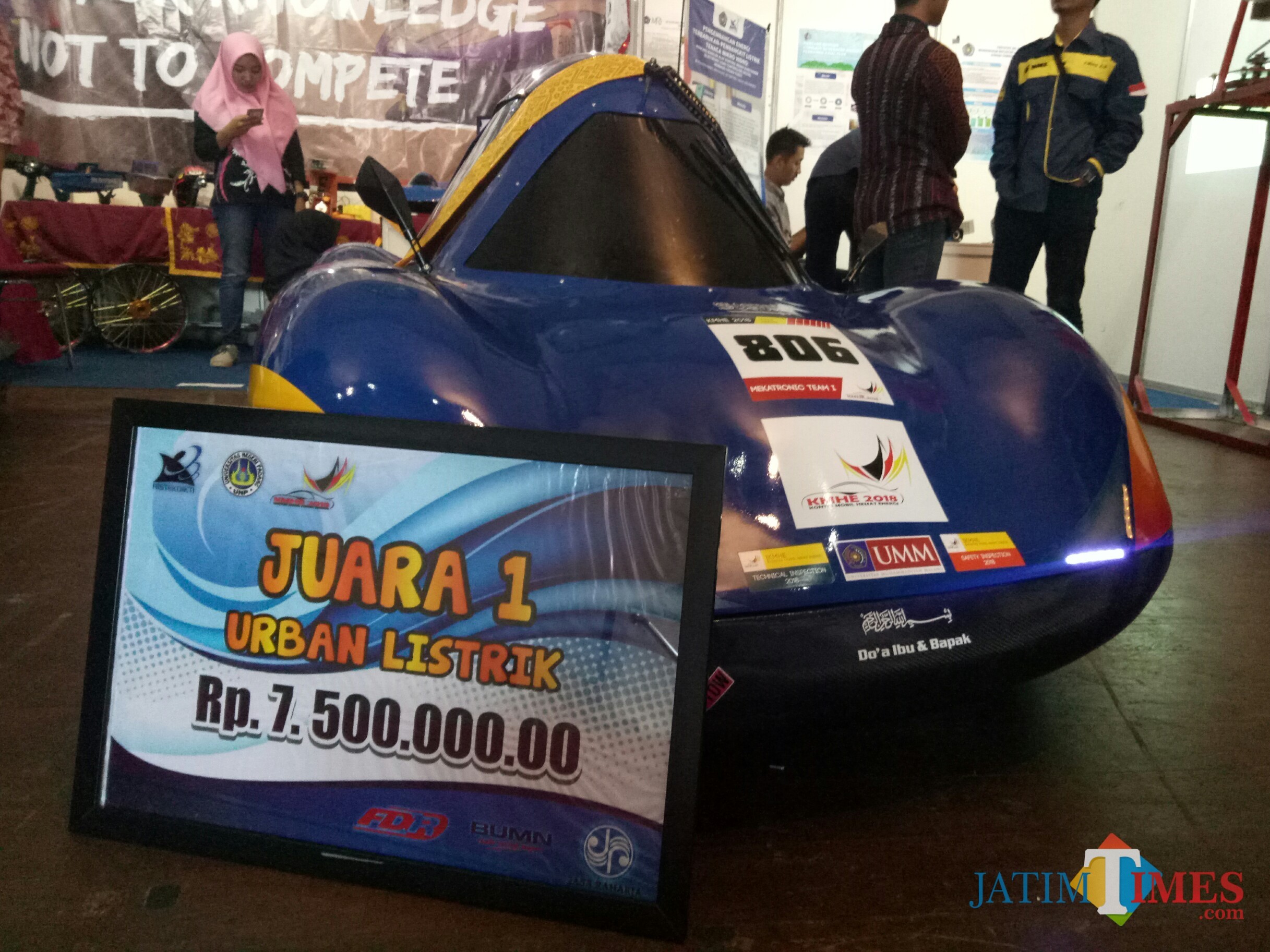 Mobil listrik karya mahasiswa teknik UMM (foto: Imarotul Izzah/Malang Times)
