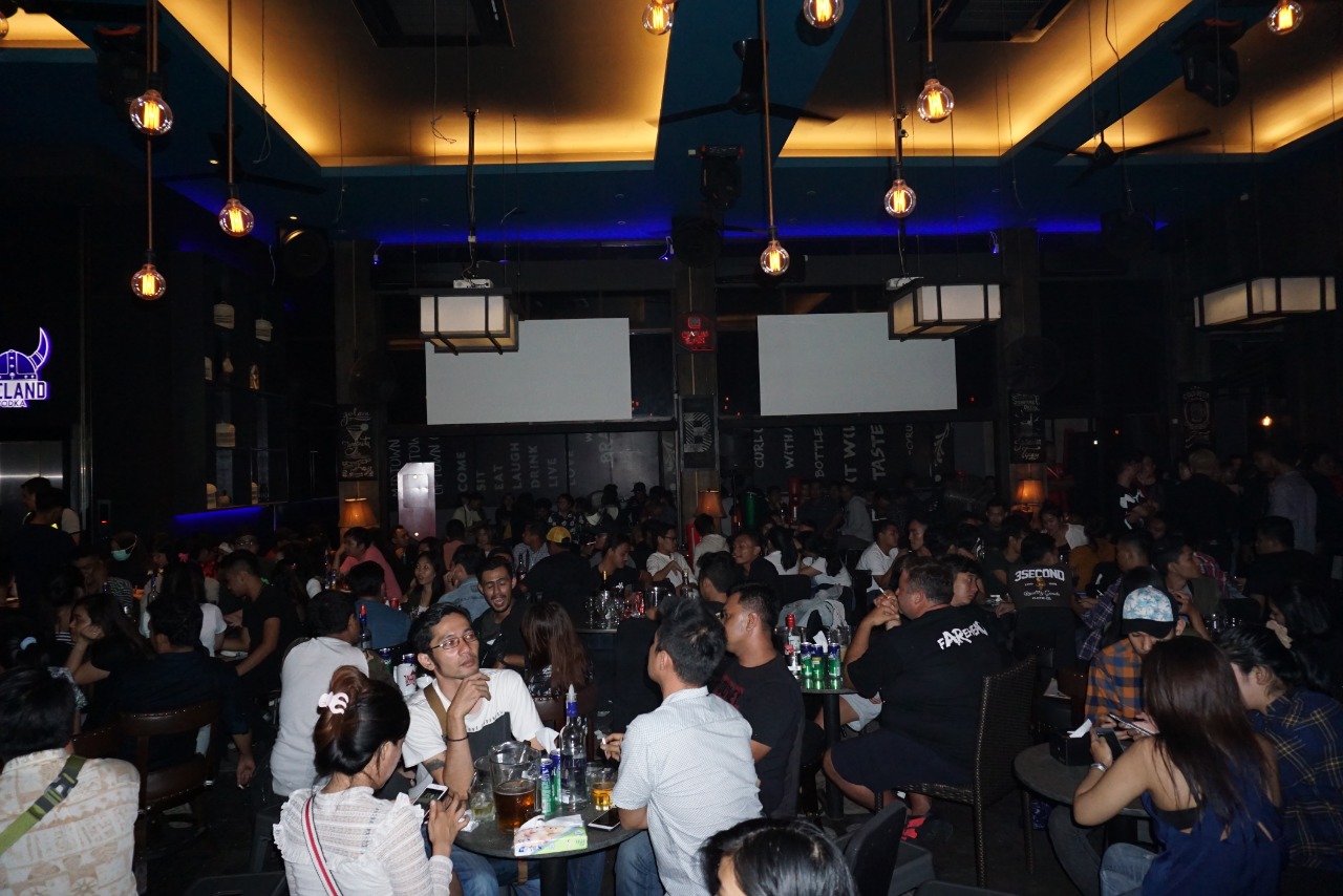 Brassery Bar Surabaya