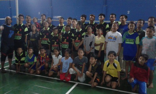 Foto kenangan tim PB Snake usai latihan (PB Snake for MalangTIMES)
