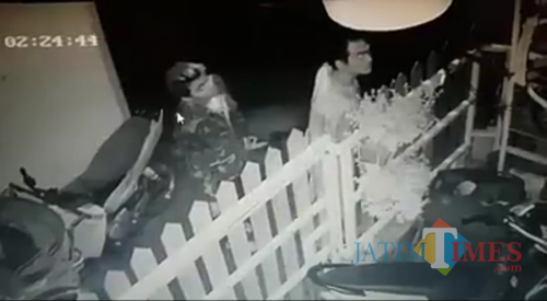 Pelaku yang terekam CCTV (Anggara Sudiongko/MalangTIMES)