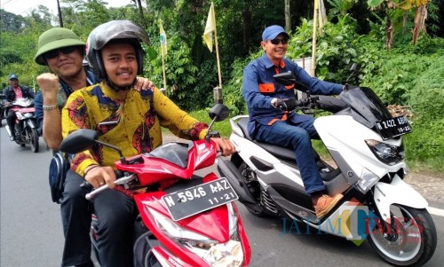 Kepala DPKPCK Kabupaten Malang Wahyu Hidayat (kanan) saat acara Gema Desa (DPKPCK for MalangTIMES)
