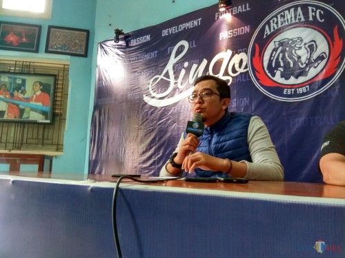 Manager Bisnis Arema FC, Yusrinal Fitriandi (Hendra Saputra)