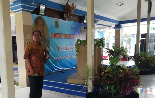 Kepala Dindik Kabupaten Malang M Hidayat menekankan agar jajarannya tidak meninggalkan regulasi (Nana)