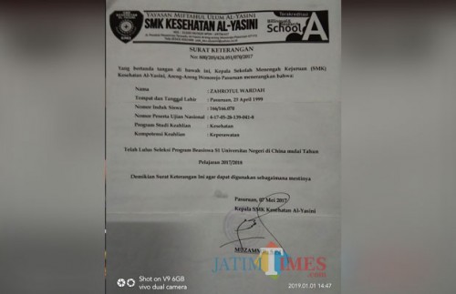 Surat keterangan lulus tes bea siswa ke Cina.