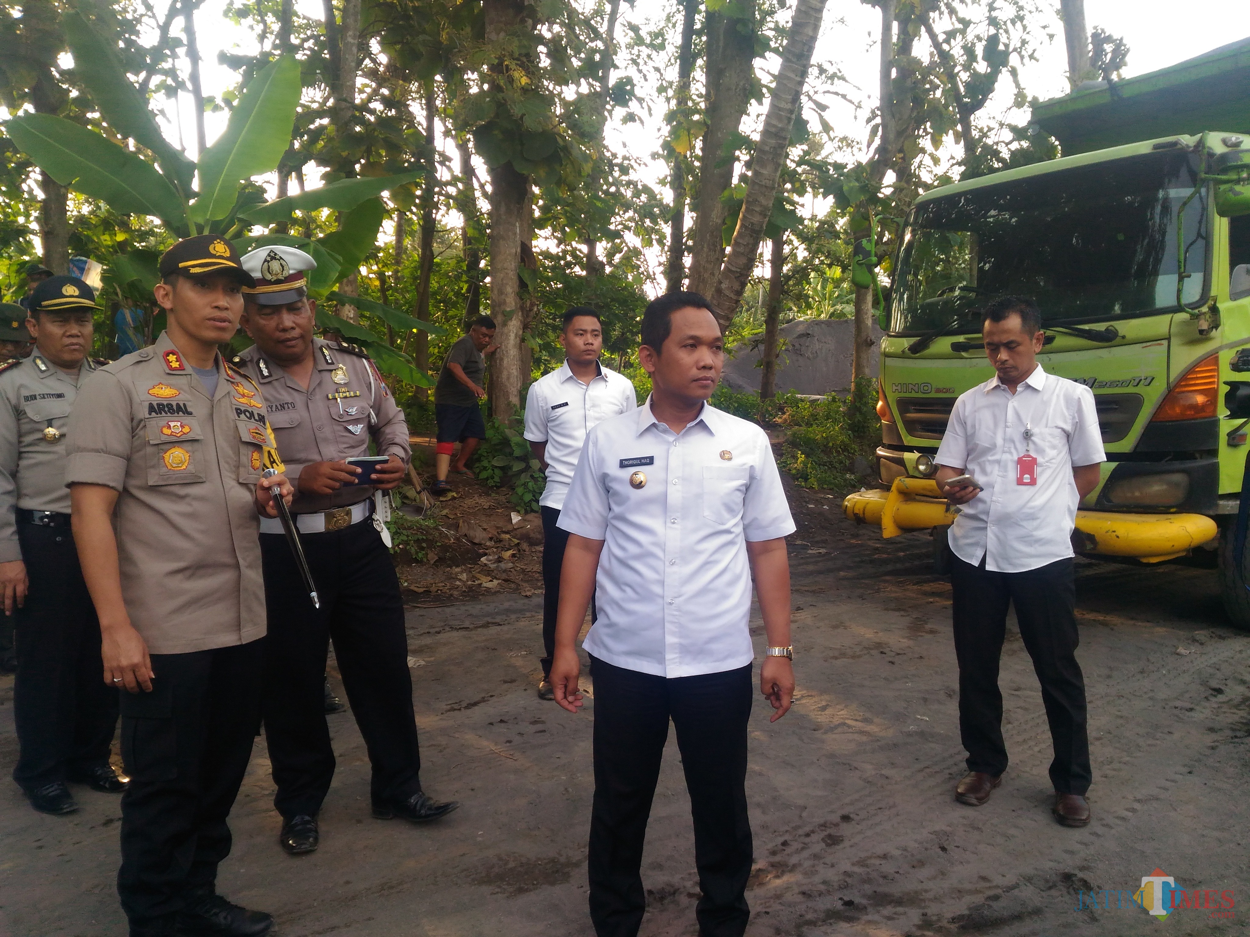 Sidak Bupati dan Kapolres Lumajang ke stock phile milik PT. Vivamas Adipratama Lempeni Tempeh (Foto : Moch. R. Abdul Fatah / Jatim TIMES)