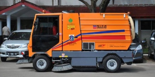 Truk penyapu jalan yang diminta Wabup Malang Sanusi kepada Dinas Lingkungan Hidup Kabupaten Malang. (Ist)