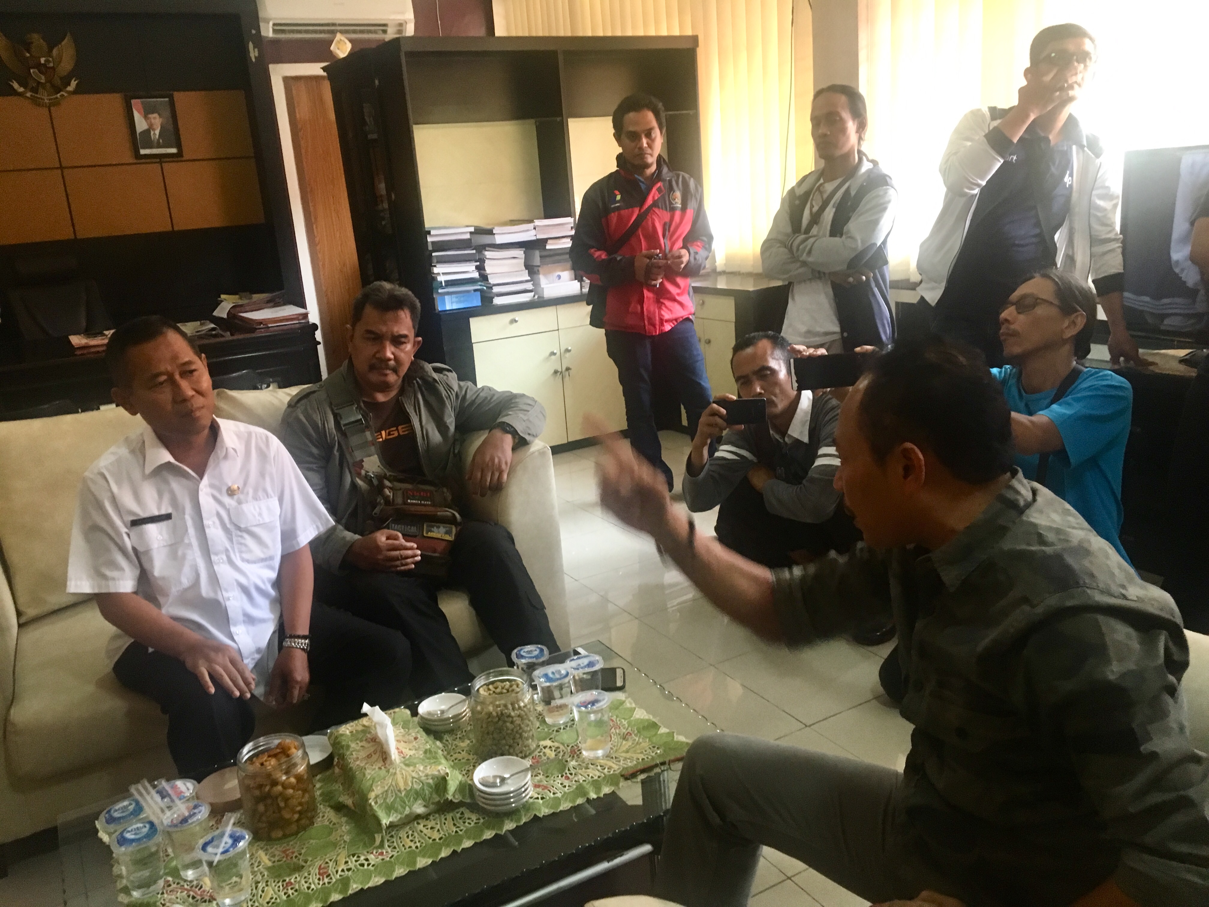 Sekkota Pasuruan audensi dengan aktivis Kompak.
