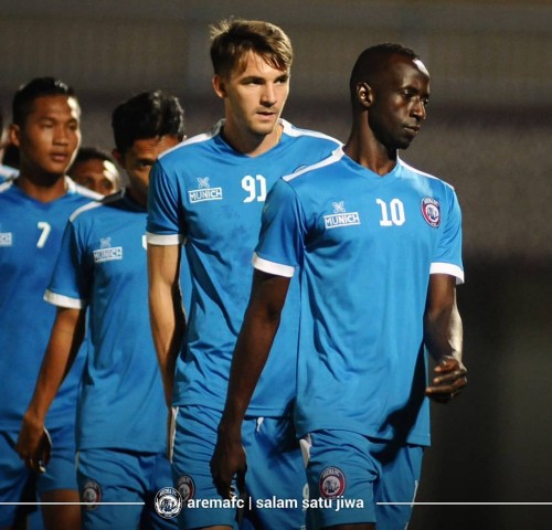 Makan Konate (paling depan) playmaker andalan Arema FC (official Arema FC)