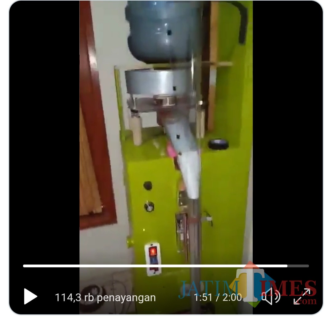 Mesin kemas bagi industri rumahan dari limbah sampah hasil @nautika85 yang mandeg karena kendala anggaran (screenshot video @nautika85)