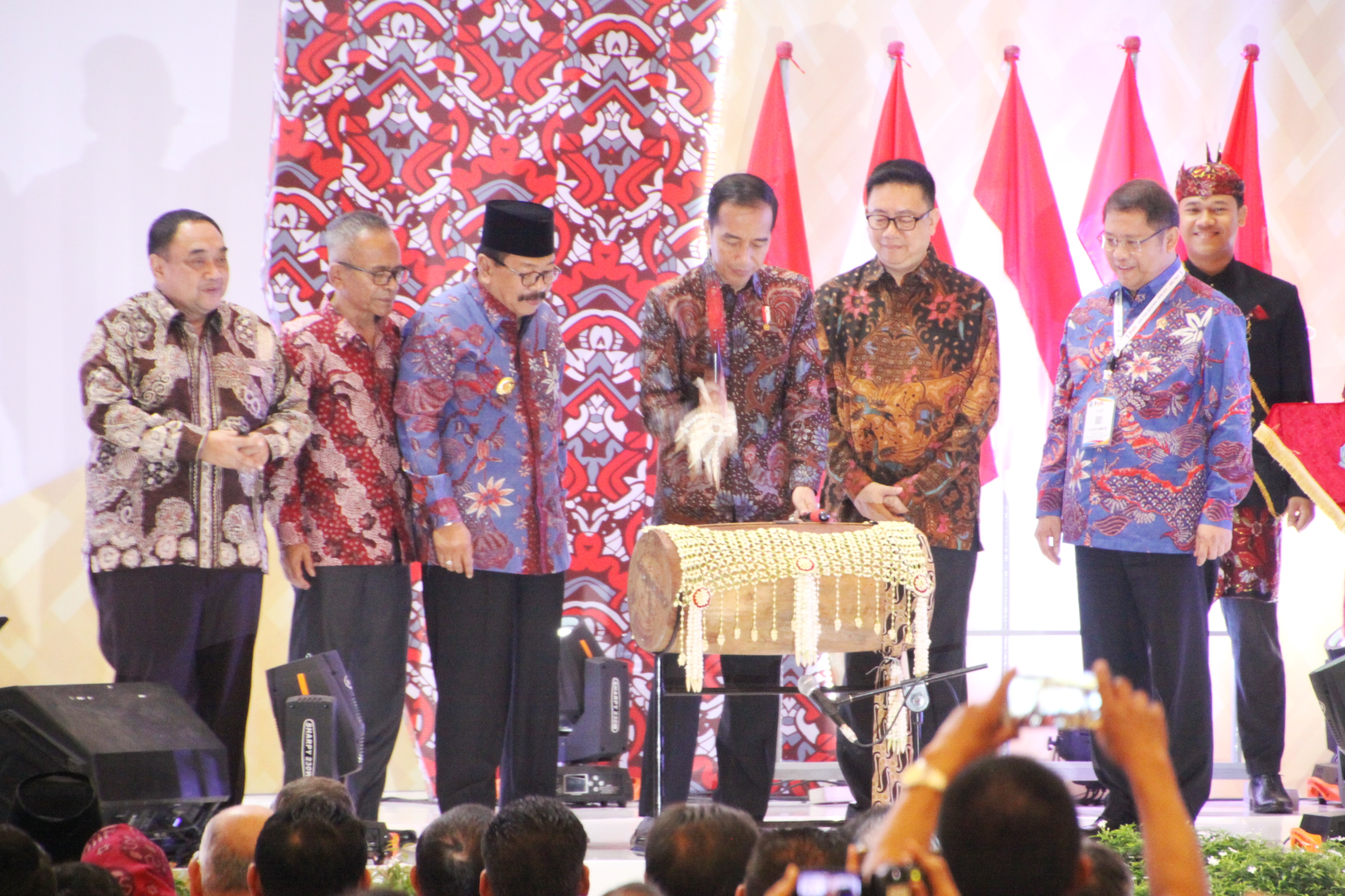 Presiden RI Membuka Acara Resmi Pada Acara Puncak Peringatan Hari Pers Nasional 2019 Di GrandCity SBY