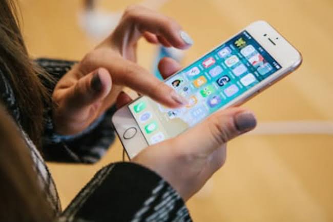 Aplikasi berbasis android sederhana e-lapor patut jadi contoh pemdes dalam maraknya laporan warga ke kepolisian mengenai dana desa. (Ist)