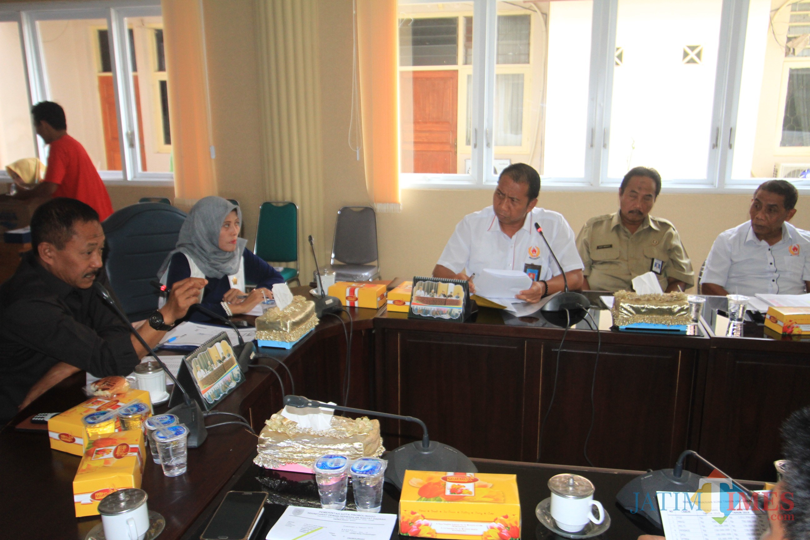 Suasana RDP komisi III dengan Koni dan Disdikpora Kota Probolinggo (Agus Salam/Jatim TIMES)