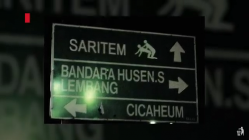 Papan penunjuk arah ke Saritem. Dulunya merupakan salah satu tempat lokalisasi di Bandung.