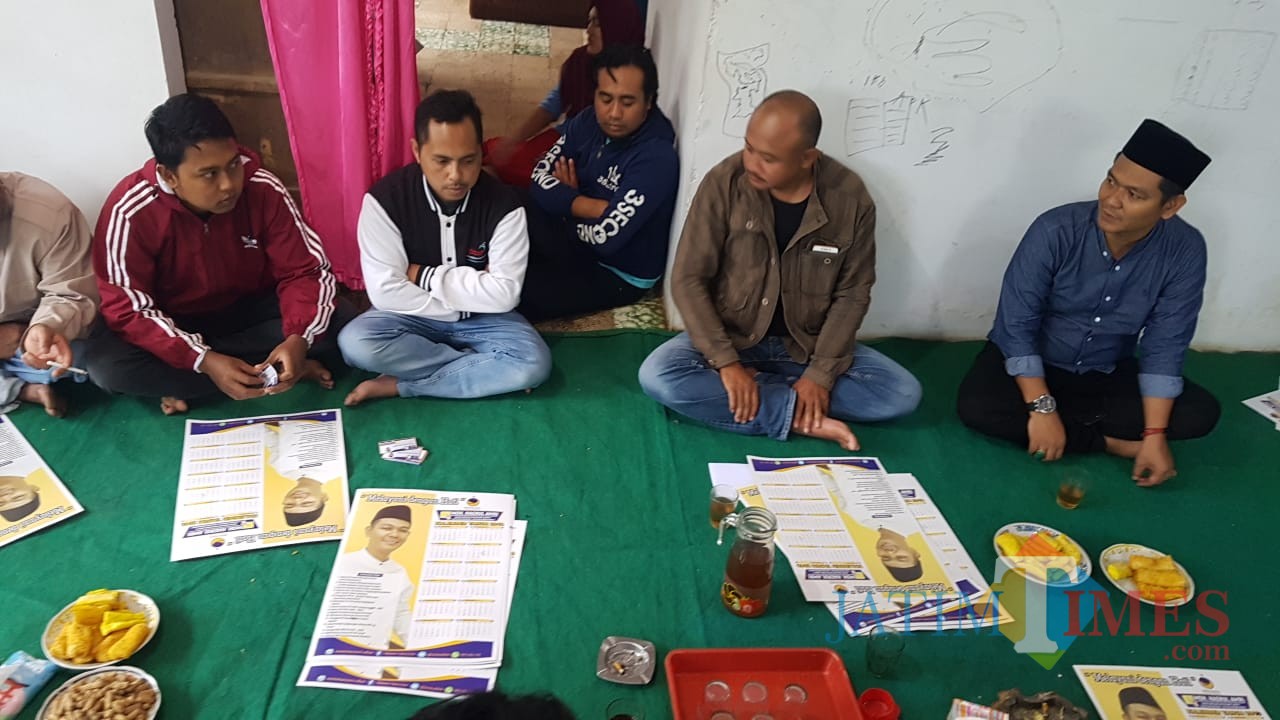 Dialog dengan petani dan peternak Nongkojajar Kabupaten Pasuruan.