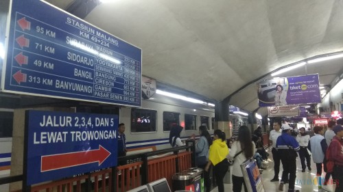 Suasana di Stasiun Malang Kotabaru. (Foto: Nurlayla Ratri/MalangTIMES)