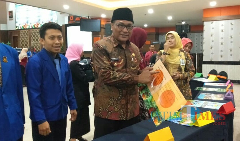 Wakil Wali Kota Malang Sofyan Edi Jarwoko di sela acara peringatan Hari Gizi Nasional. (Foto: Imarotul Izzah/Malang Times)