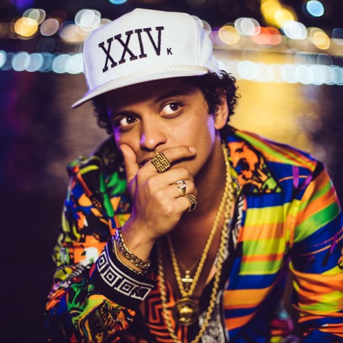 Bruno Mars penyanyi dunia yang lagunya kena pembatasan KPI karena dianggap bermuatan konten pornografi (Ist)