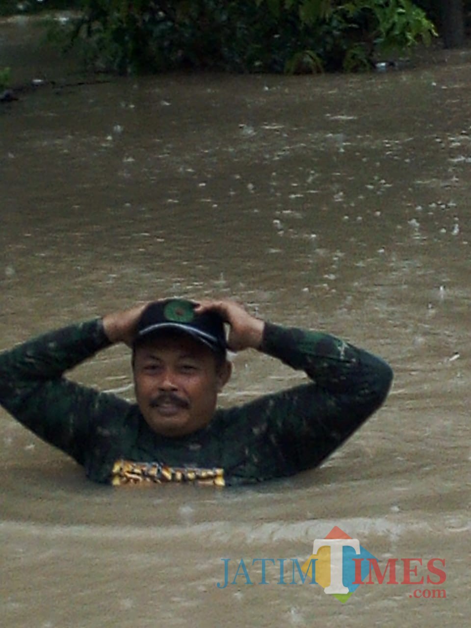 Kedalaman banjir di Desa Demuk, Kecamatan Pucanglaban. / Foto : Istimewa / Tulungagung TIMES