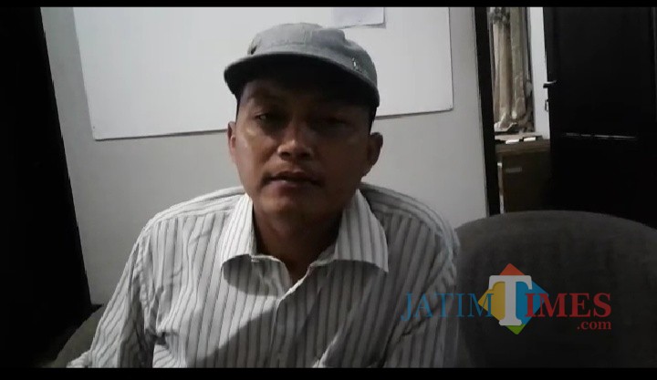 Anggota Bawaslu Tulungagung, Endro Sunario (foto: Joko Pramono/ JatimTIMES)