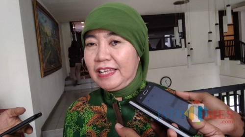 Kepala Dinas Kesehatan Kabupaten Jember dr Siti Nurul Qomariyah (foto : Moh. Ali Makrus / Jatim TIMES)