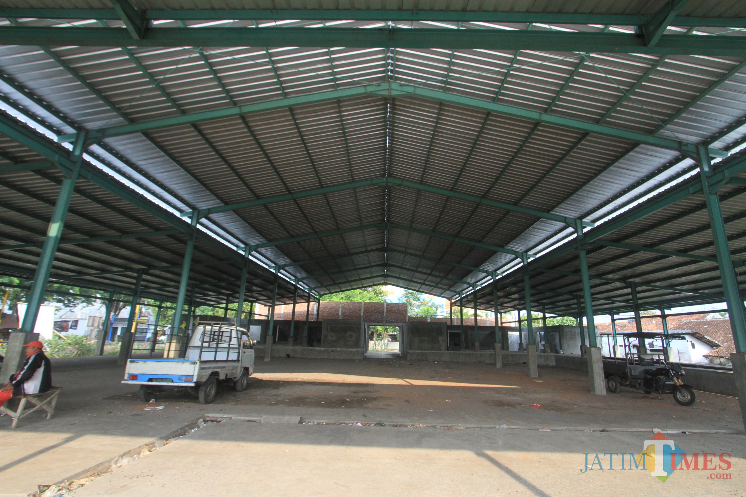 Konstruksi Pasar Kronong yang sempat mangkrak satu tahun (Agus Salam/Jatim TIMES)