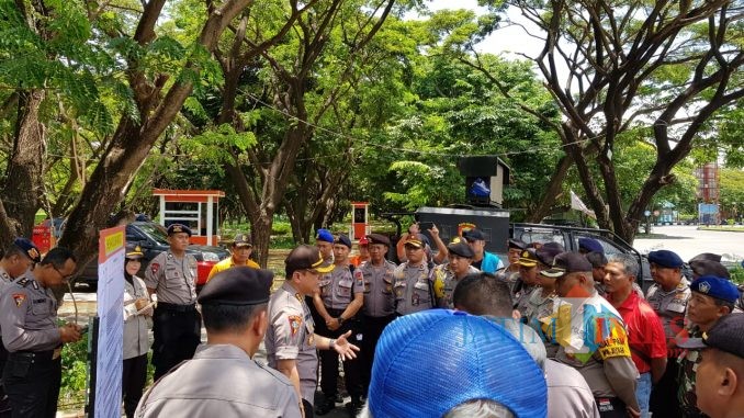 Gladi sispamkota yang dilaksanakan Polda Jatim dan Polrestabes Surabaya.