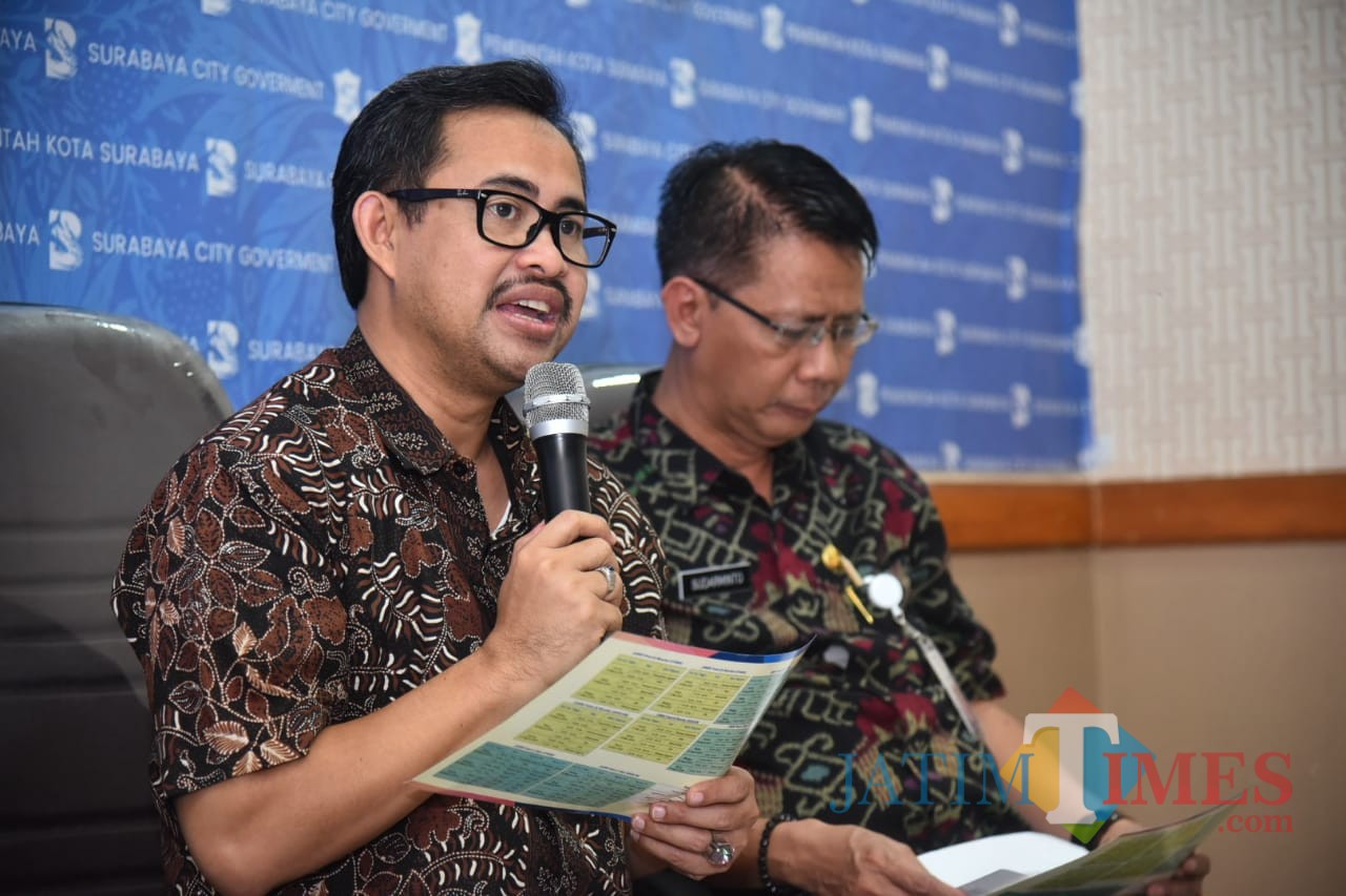 Kepala Dinas Pendidikan Surabaya Ihsan.