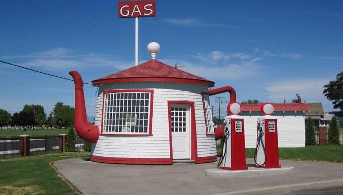 Berbentuk teko, namanya The Teapot Dome Service Station merupaka SPBU unik di Amerika Serikat. (Foto: ist)