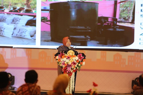 Wali Kota Surabaya Tri Rismaharini