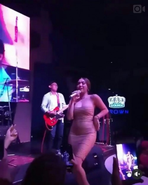 Screenshot video @zona.nyinyir