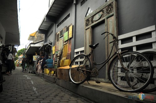 Salah satu spot berswafoto yang berada di Kampung Heritage Kayutangan Kota Malang (Luqmanul Hakim/Malang Times)