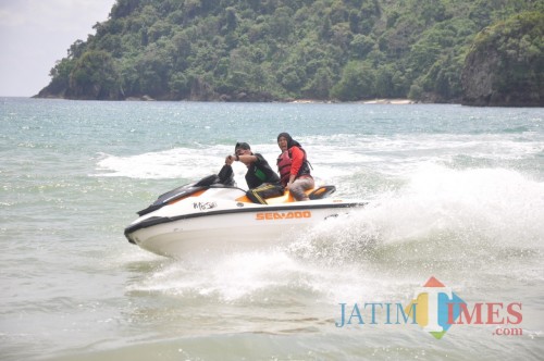 salah satu permainan jetski yang menjadi salah satu eksebisi dalam MBF 2019(Luqmanul Hakim/Malang Times)