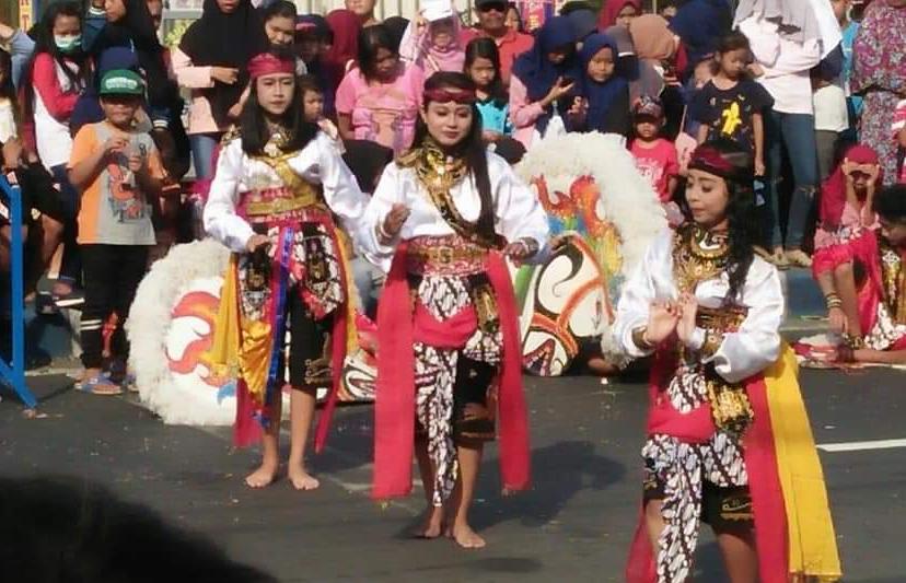 Atraksi seni budaya