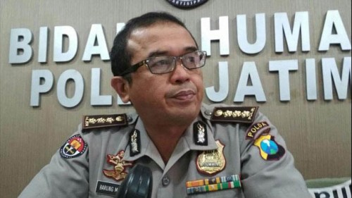 Kabid Humas Polda Jatim Kombespol Frans Barung Mangera.(Foto : suarasurabaya.net)