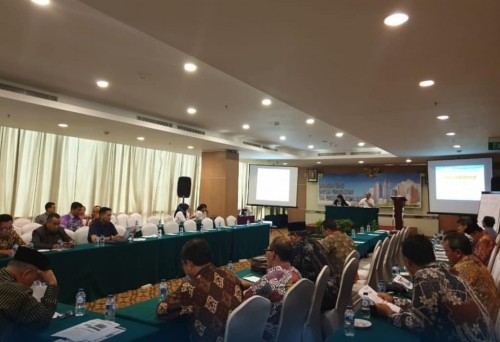 Rakor Kemen PUPR dalam percepatan serah terima aset yang diikuti oleh DPKPCK Kabupaten Malang. (DPKPCK Kabupaten Malang)