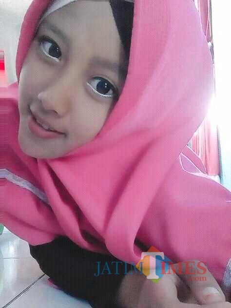 Inilah Ayuni Putri (16 tahun) yang sudah tiga hari meninggalkan rumah (Foto : Moch. R. Abdul Fatah / Jatim TIMES)