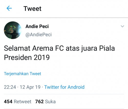 Cuitan Andie Peci yang mengucapkan selamat untuk Arema FC (screenshot Twitter @AndiePeci)