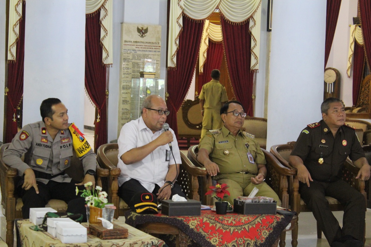 Sosialisasi pembangunan JLS di Pendopo RHN Blitar.(Ist)
